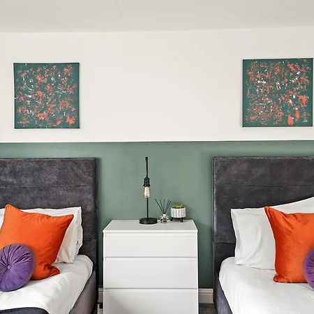 Ferienwohnung Elegant Flat - Sleeps 8 Bristol Exterior foto